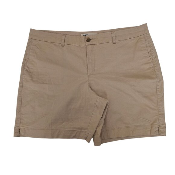 Old Navy Khaki High-Waisted 7-Inch Inseam Everyday Chino Shorts Women's 16 Tall - Picture 2 of 11